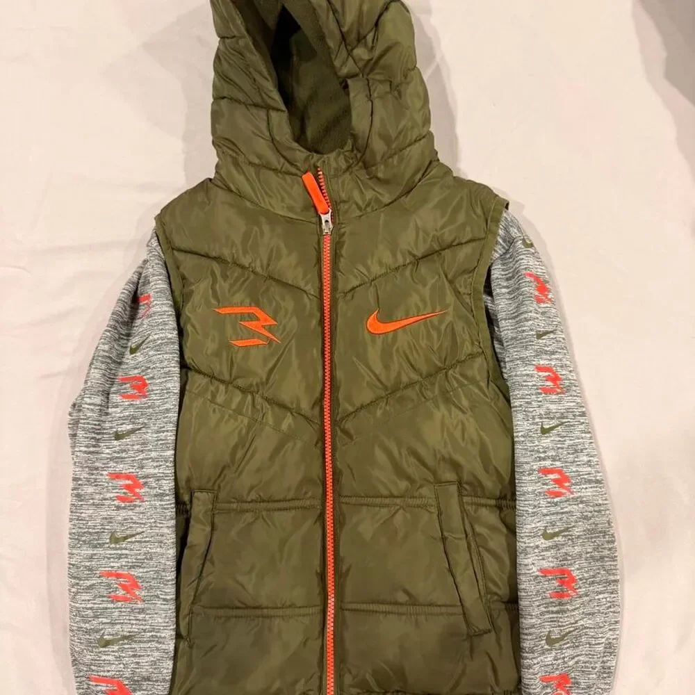 Nike Khaki and Green Jacket